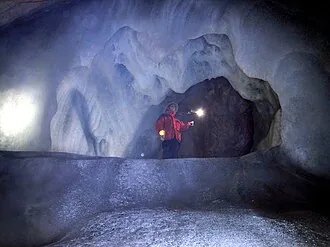 Peștera de Gheață Eisriesenwelt – obiectiv turistic