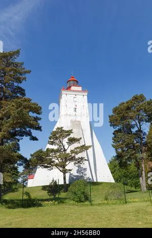 Insula Hiiumaa + farul Kõpu