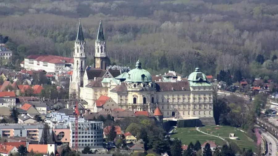 Klosterneuburg Monastery — Langenzersdorf (Austria)