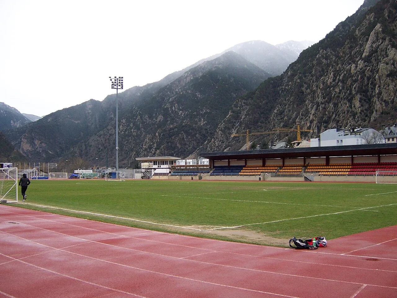 Livezi de fructe în Sant Julià — Aixirivall (Andorra)