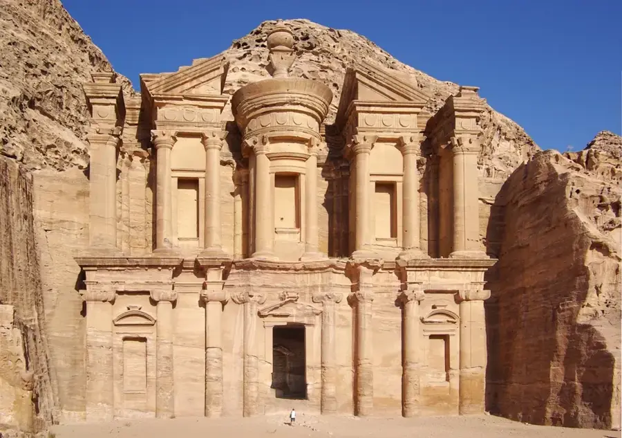 Ad-Deir (Mănăstirea)