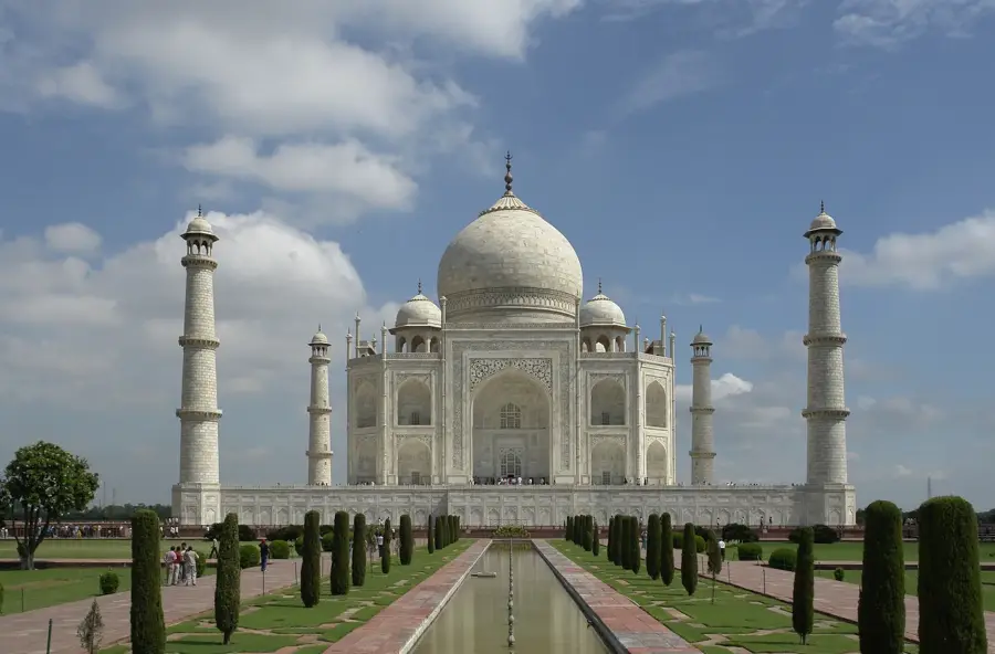 Agra — Varanasi (Indien)