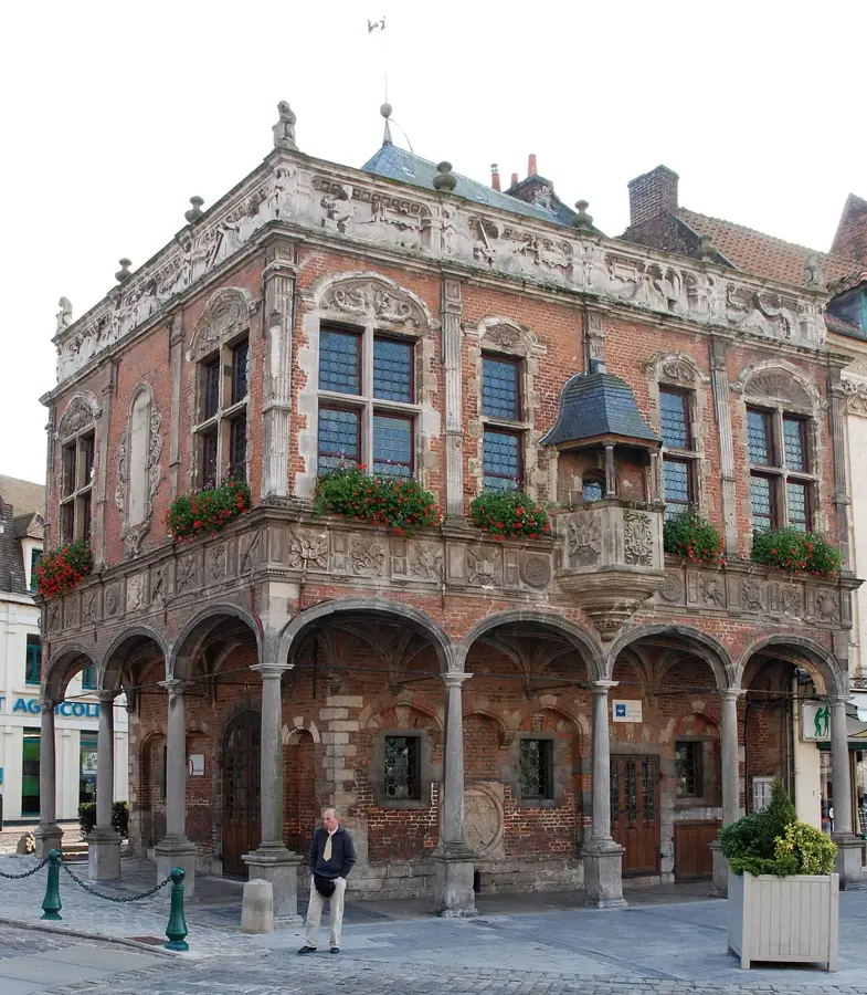 Aire-sur-la-Lys – city