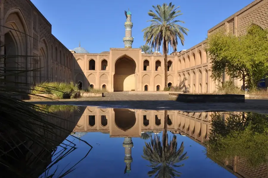 Madrasa Al-Mustansiriya — Tigru (Irak)