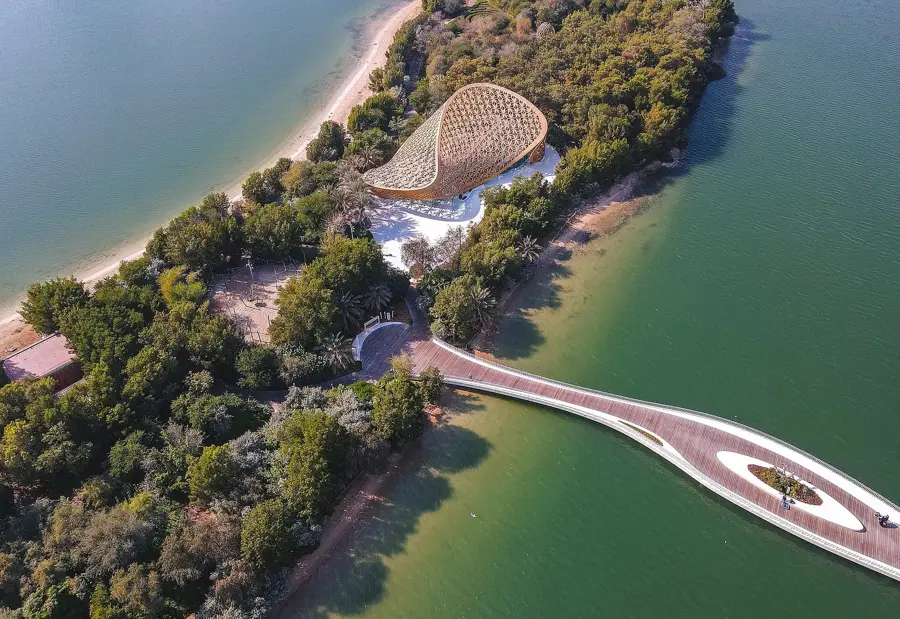Al Noor Island — Al Hamriyah (United Arab Emirates)