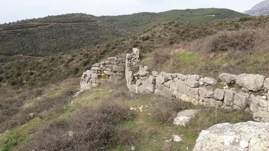 Albanopolisz — Dajti-hegy (Albánia)