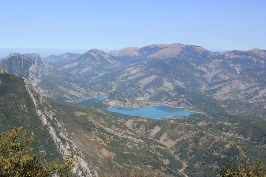 Bovilla-tó — Dajti-hegy (Albánia)