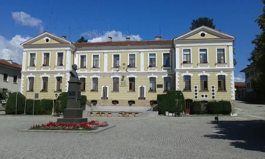 Kotë — Fier (Albania)