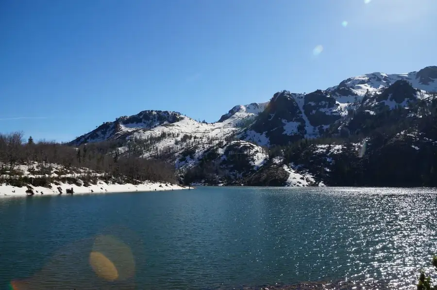 Lura-Seen — Berg Korab (Albanien)