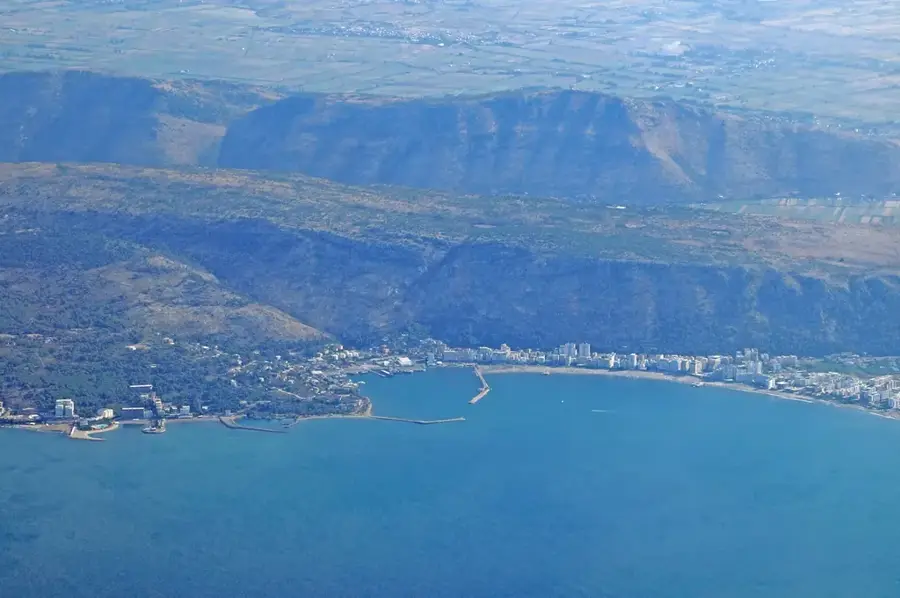 Hafen von Shëngjin — Burg von Lezhë (Albanien)