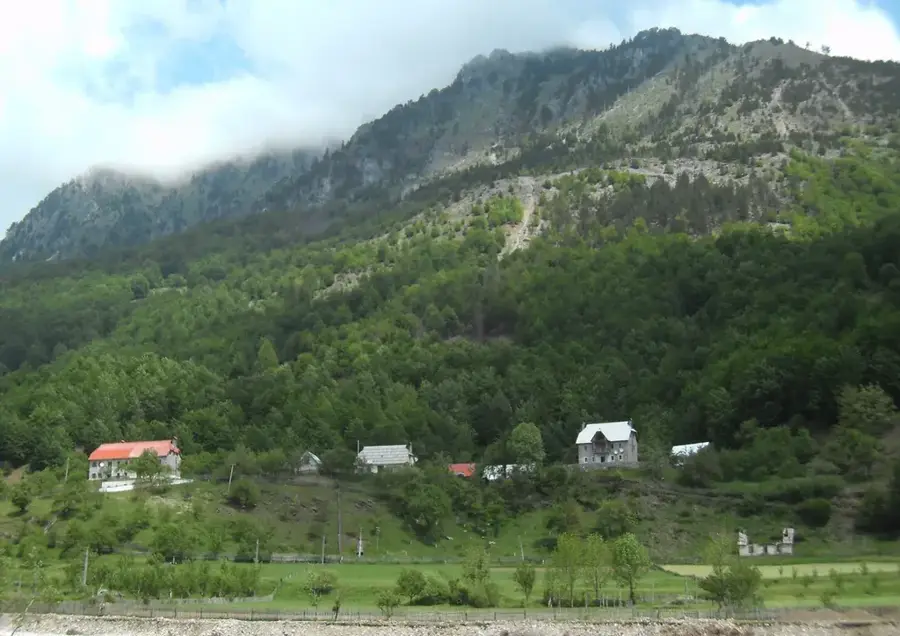 Vermosh — Valbona-Tal (Albanien)