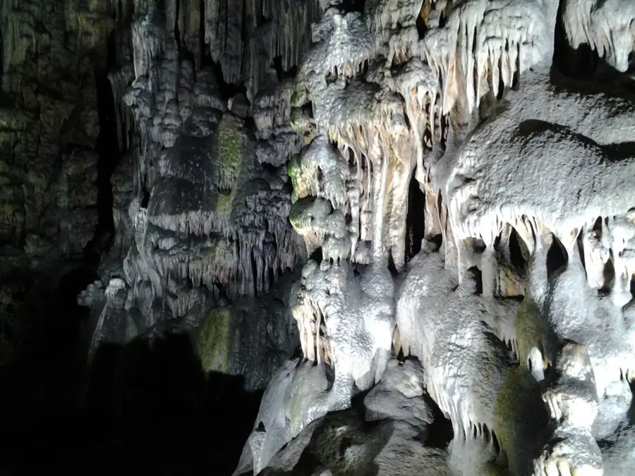 Beni Add Caves — Litein (Kenia)