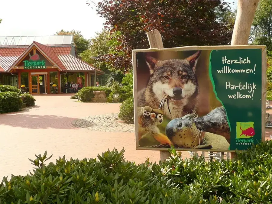 Mauren Tierpark 5 — Schellenberg Aussichtspunkt 20 (Liechtenstein)
