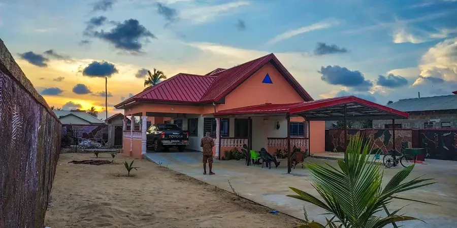 Anloga — Denu (Ghana)