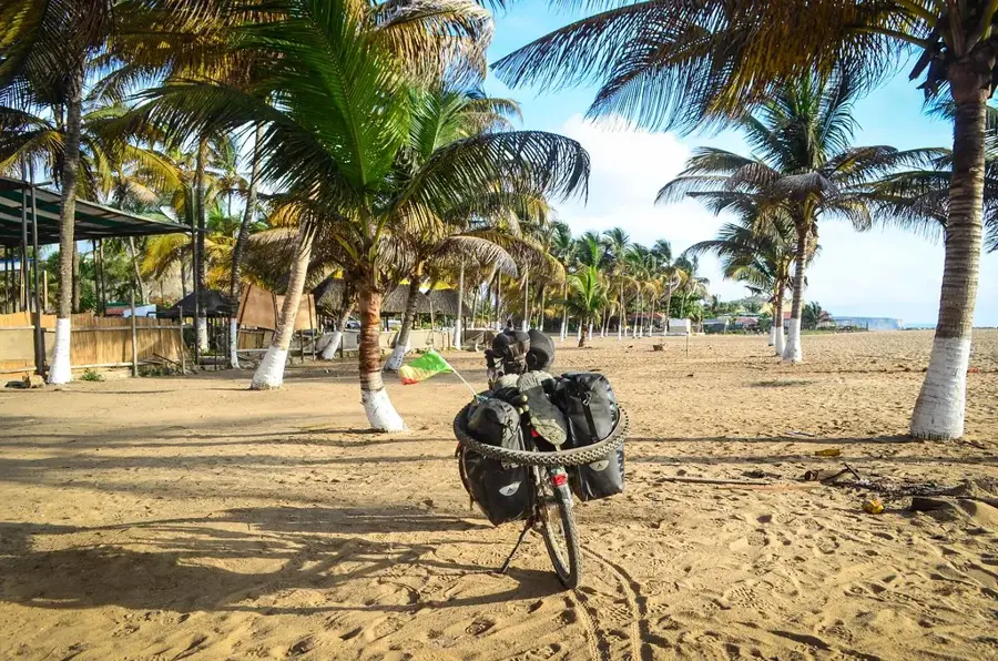 Hafen von Porto Amboim — Queve (Angola)