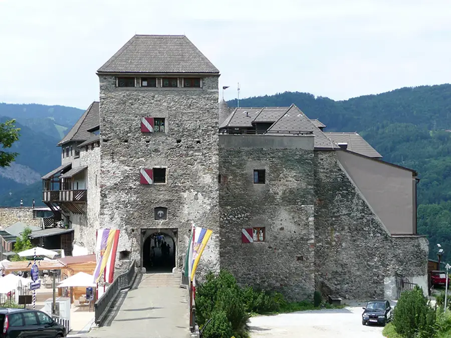 Burg Oberkapfenberg — Klopeiner See (Österreich)