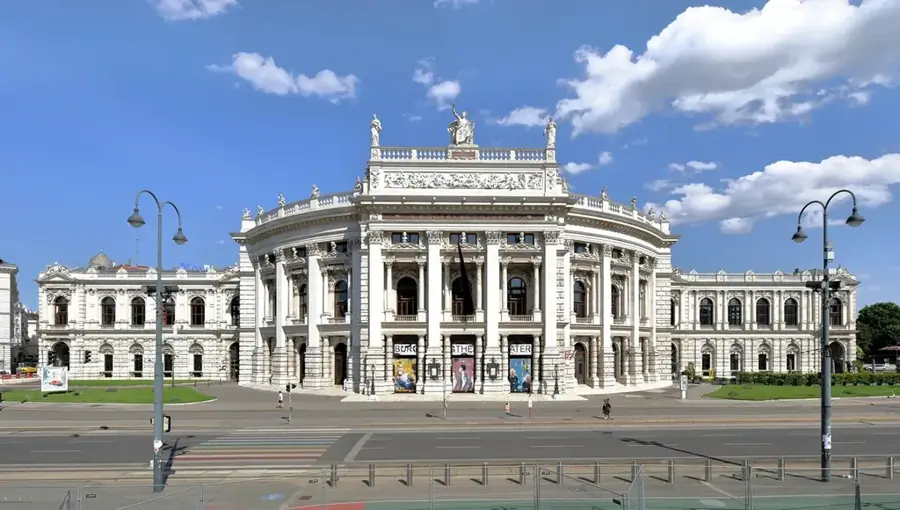 Burgtheater — Klopeiner See (Österreich)