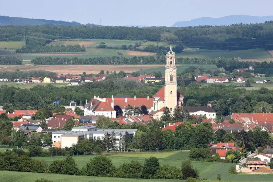 Herzogenburg – oraș