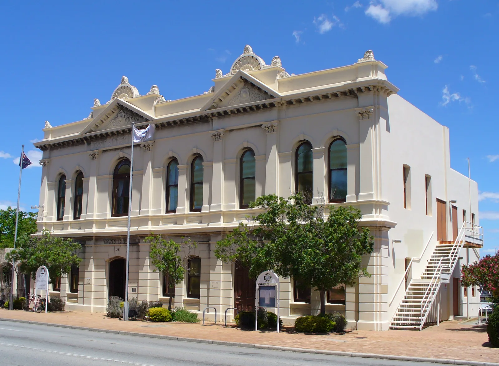 Town of East Fremantle — Useless Loop (Australien)