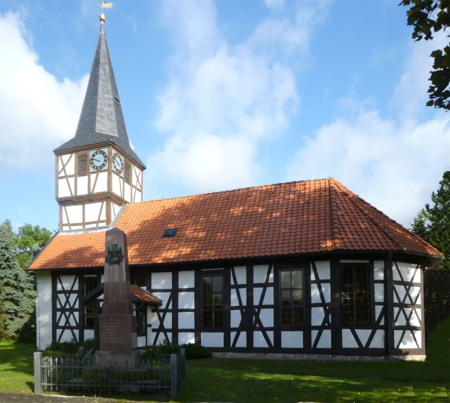 Biserica Sf. Ana — Cetatea Forchtenstein (Austria)