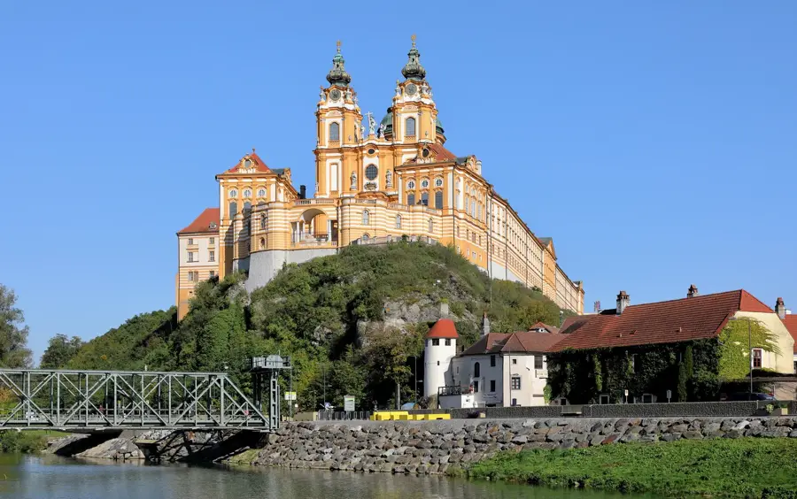 Abatia Melk – obiectiv turistic