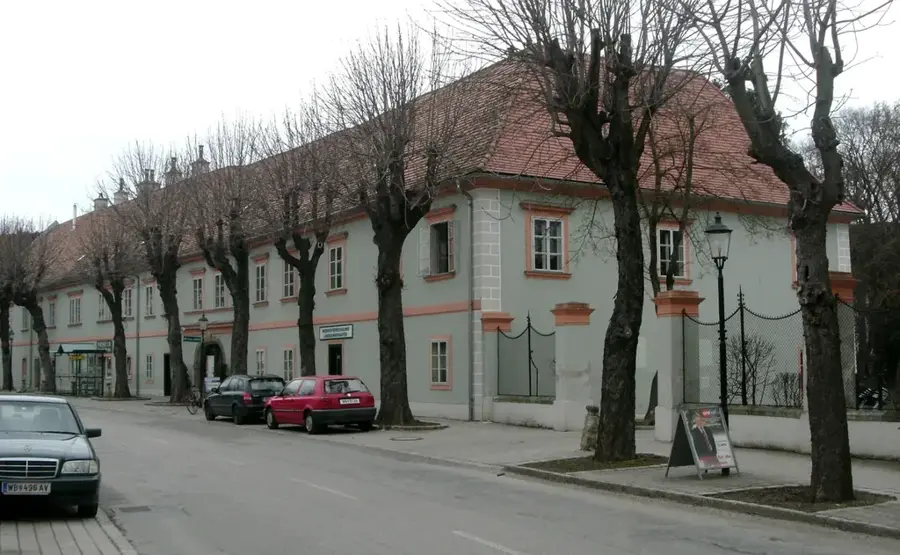 Castelul Fischau — Cetatea Forchtenstein (Austria)