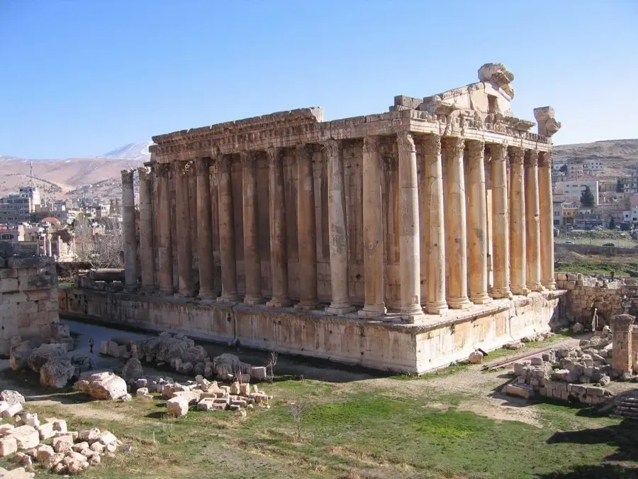 Ruinen von Baalbek — Bacchustempel (Libanon)