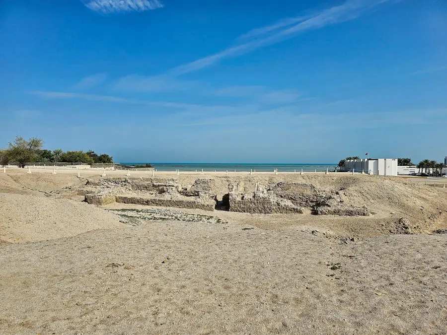 Fortul Bahrain — Mormintele Dilmun (Bahrain)