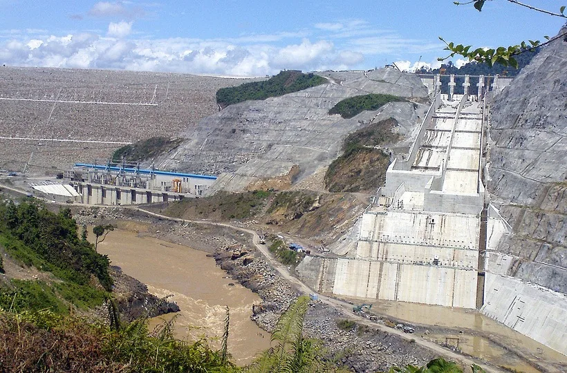 Hidrocentrala Bakun — Bintulu (Malaysia)