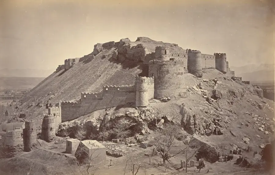 Bala Hissar — Bagh-e Babur (Afghanistan)
