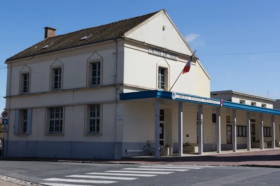Ballancourt-sur-Essonne – city