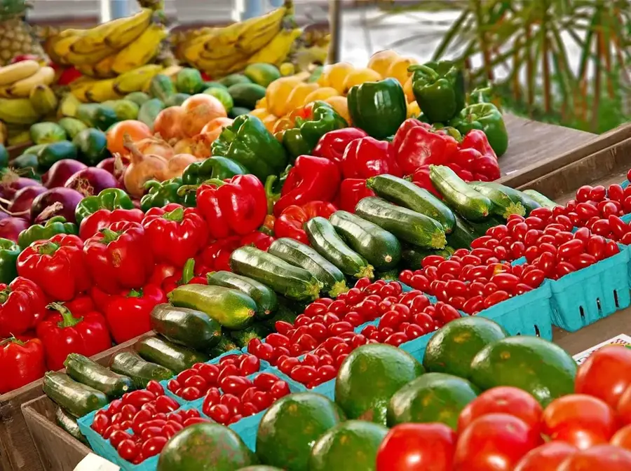Bamako marketplace variety