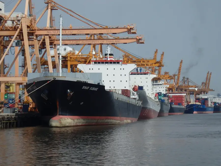 Portul Bangkok (Khlong Toei) (Thailanda)