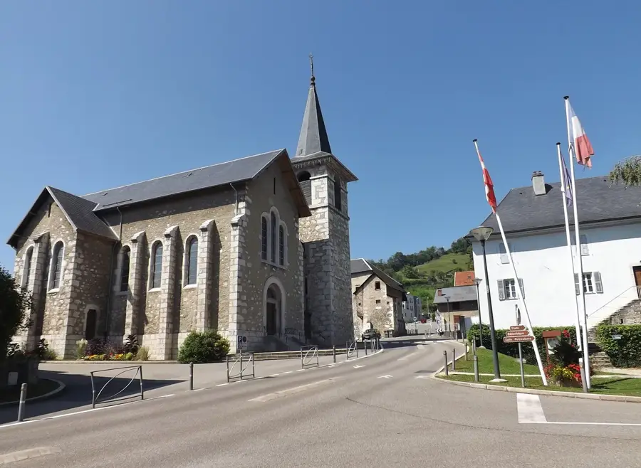 Bassens – city