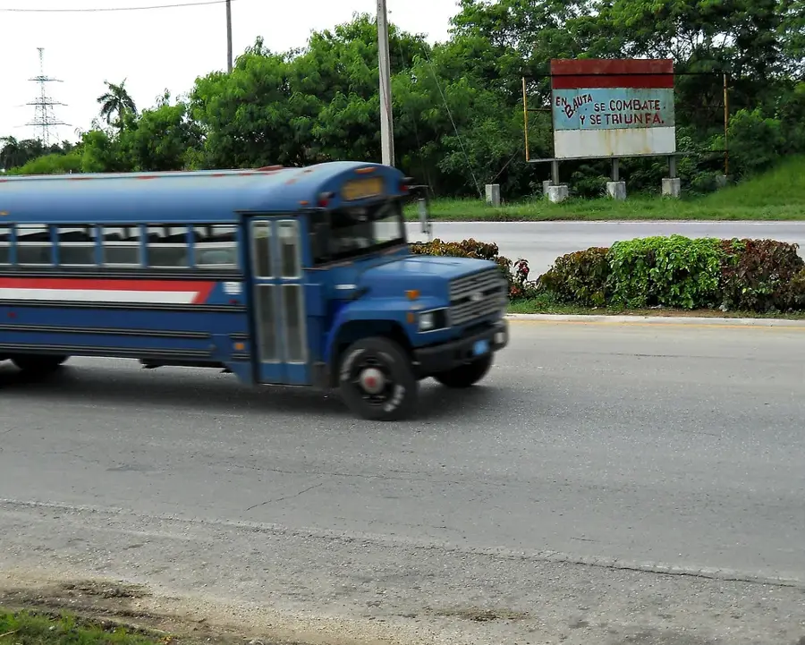 Bauta — Los Palacios (Cuba)