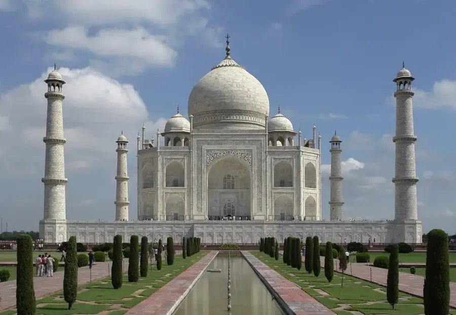 Taj Mahal din Bangladesh — Valea Tang (Bhutan)