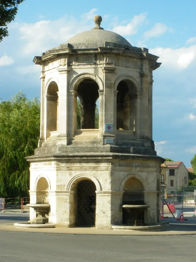 Bédarrides – city