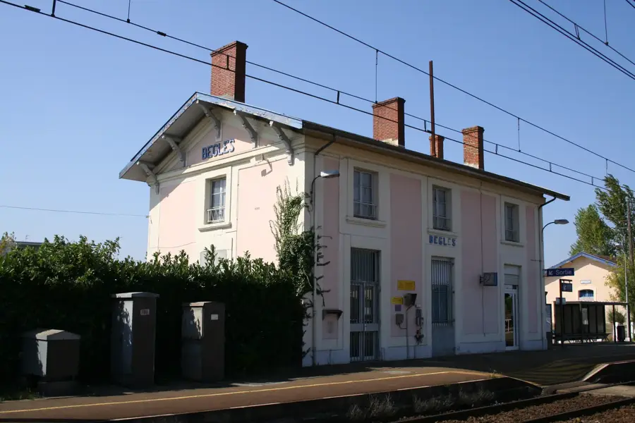Bègles – city