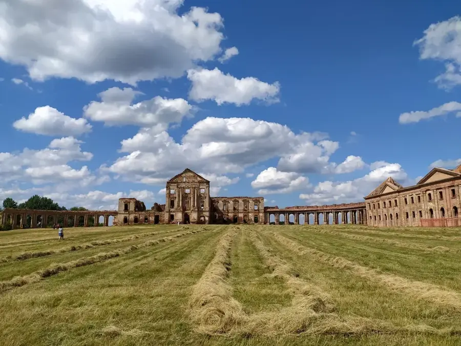 Ruzhany Palace Ruins