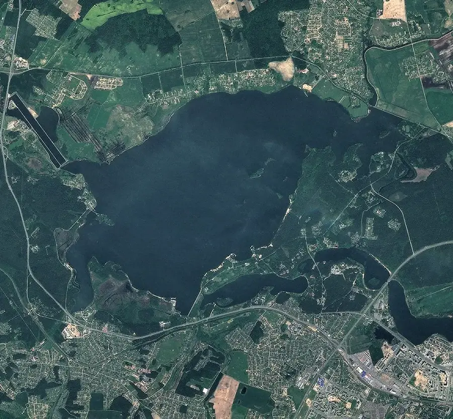 Zaslawskaye Stausee (Minsker Meer) — Küste des Persischen Golfs (Iran)