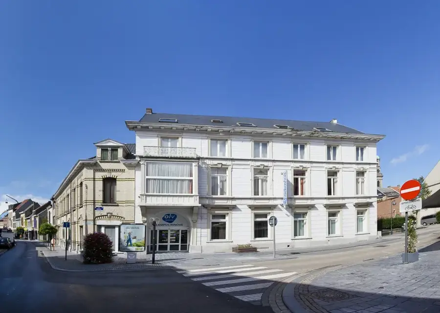 Ninove — Aulne-i apátság (Belgium)