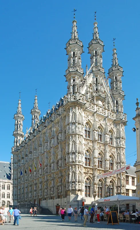 Rathaus von Löwen — Antwerpen (Belgien)