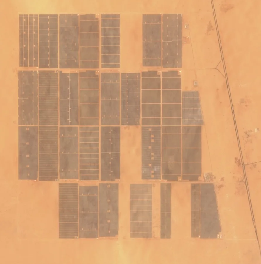 Parcul Solar Benban — Templul Philae (Egipt)