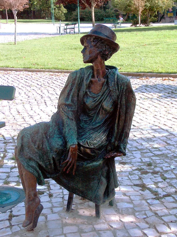 Monumentul Căii Ferate Lobito — Ganda (Angola)