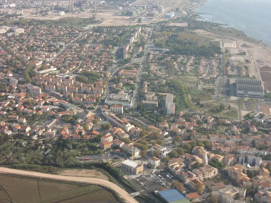 Berre-l'Étang – city
