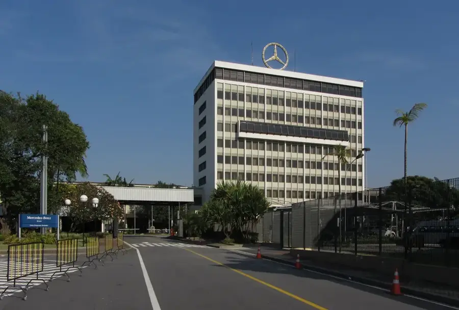 Betim Automotive Plant — Mineirão Stadium (Brazil)