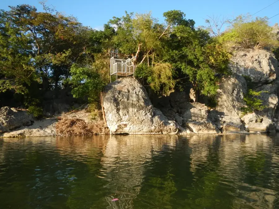 Biak-na-Bato-Nationalpark — Avilon Zoo (Philippinen)