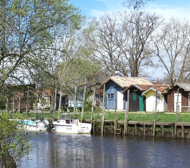 Biganos – city