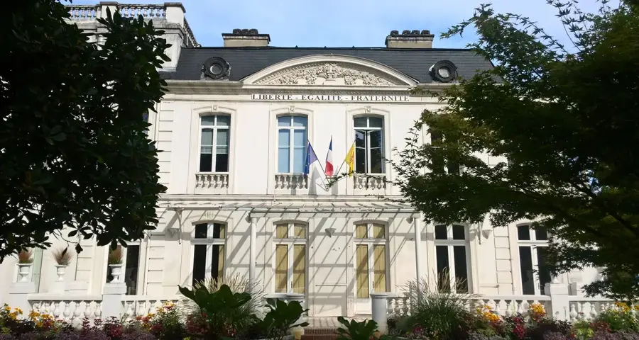 Billère – city