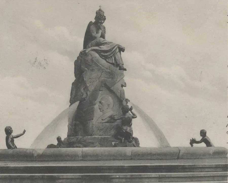 Bismarck Fountain — Mount Cameroon (Cameroon)